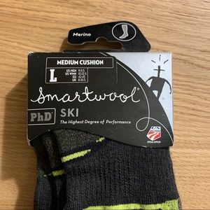 Smartwool Ski Socks Size L (M 9-11.5, W 10-12.5)